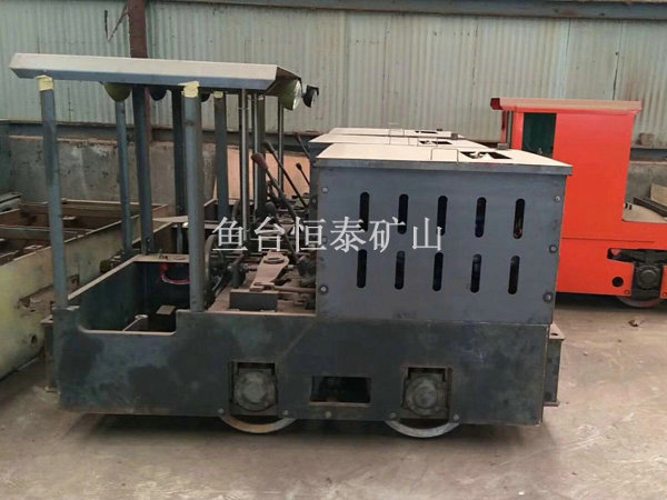 礦用柴油機(jī)車