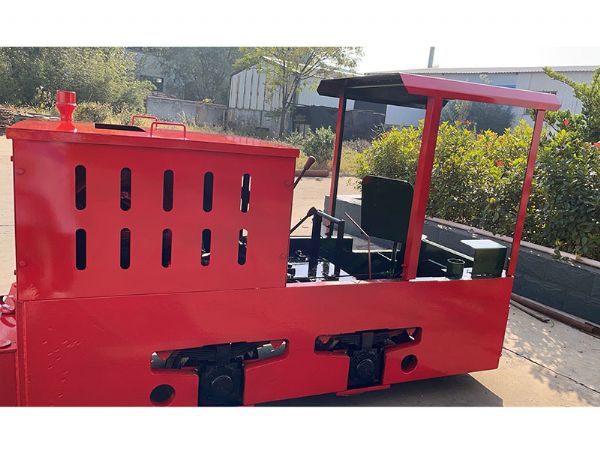 礦用柴油機(jī)車(chē)